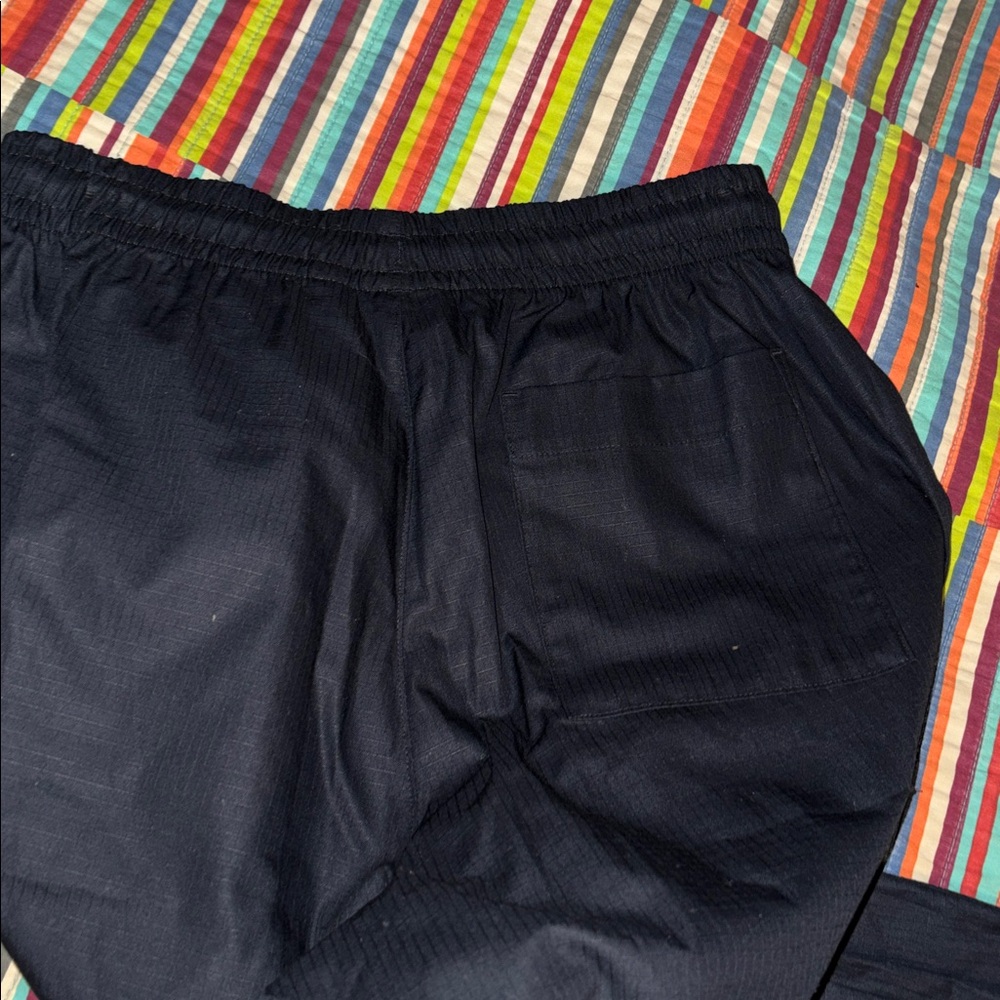 Adidas Black Cargo Pants size small new with tags embroidered logo super nice - Picture 14 of 16